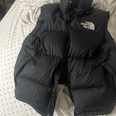 100 No Holes Nothing Wrong With It Coats North Face, North Face Vest, North Face Coat, Black North Face, The North Face Jackets, North Face Jackets, North Face Jacket, Canada Goose, Black Friday