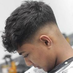 Mens Hairstyles Medium, Tapered Haircut, Wavy Hair Men, Men Haircut Styles, Mens Haircuts Fade