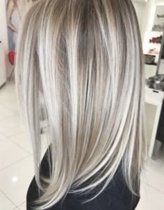 Ash Blonde Hair Colour, Blending Gray Hair, Brown Hair With Blonde Highlights, Pinterest Hair, Blonde Hair With Highlights, Blonde Hair Looks, Hair Color Highlights, Brown Blonde Hair, Cool Hair Color