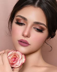 Pink Bridal Makeup, Bridal Makeup Red Lips, Nude Eye Makeup, Makeup Looks Everyday, Good Makeup, Light Makeup Looks, Bridal Makeup Natural, Red Lip Makeup