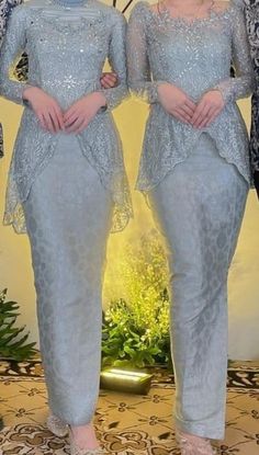 Kebaya Lace Modern Simple, Kebaya Wisuda Simple Hijab, Kebaya Lace Modern, Kebaya Bridesmaid Modern, Wisuda Style Kebaya, Kebaya Simple Hijab, Kebaya Wisuda Simple, Kebaya Wisuda Non Hijab