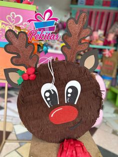 Rodolfo el reno Christmas Pinatas, Pta Activities, Christmas Piñatas, Christmas Pinata, Christmas Centrepieces, Piñata Ideas, Mini Pinatas, Diy Pinata, Preschool Arts And Crafts