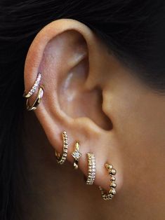 Ear Inspiration, Beloved Summer, Cool Ear Piercings, Pretty Ear Piercings, Jewelry To Buy, Diamond Huggies, A Aesthetic, Ear Stack, Dew Drops