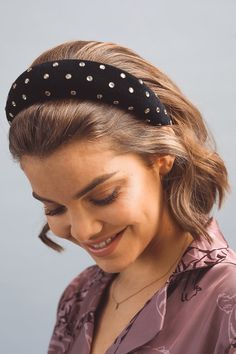 Black corduroy padded headband with velvet fabric & rhinestones. Velvet Headband Hairstyles, Elsa Headband, Shoulder Bones, Men Loungewear, International Clothing, Draped Midi Dresses, Spring Outfits 2022, Padded Headband, Velvet Headband