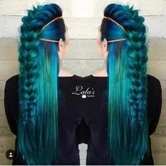 #peinado #Trenza #azul Nails Mermaid, Mermaid Effect, New Braided Hairstyles, Green Hair Dye, Mermaid Nail, Colors Nails, Mermaid Nails, Ideas Nails, Bohol