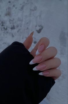 Almond French Nails Long, Long Almond Acrylic Nails French Tip, Long Almond French Tip Nails, French Nails Winter, Long Almond Acrylic Nails, Almond Long Nails, Nail Asthetic, French Nails Almond, Summer Nails French