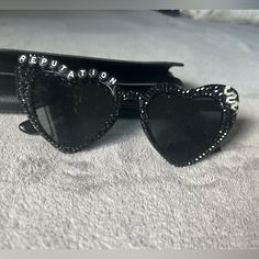 Super Cute, Brand New Pair Of Sun Glasses. Black With Friendship Bracelet Beads Saying Reputation And A Cute Snake Charm. Check Out My Other Swiftie Stuff To Bundle :) And If You Want More Than One Pair, Message Me To Know How Many You Want. Edgy Black Sunglasses For Party, Cute Snake, Glasses Accessories, Eras Tour, Friendship Bracelet, How Many, Friendship Bracelets, Taylor Swift, Swift