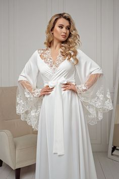 Fancy Robes, Long Bridal Robe, Bridal Dressing Gown, Bridal Sleepwear, Lace Bridal Robe, Sleepwear Fashion, Night Dresses, Bridal Robe, White Gown