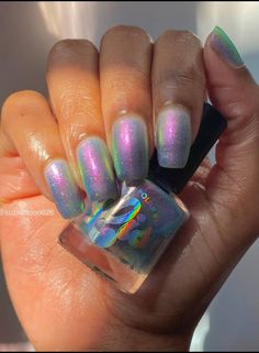 Artisan multichrome pastel nail polish Photos show on a black base or white or natural nails , varnish has a reflects shades if pink ,gold ,lilac and green ,truly magical! Vegan, cruelty-free, 10 Free and EU approved: DPB FREE, Formaldehyde FREE, Formaldehyde Resin FREE, Toluene FREE, Camphor FREE, Xylene FREE, Ethyl Tosylamide FREE, Triphenyl Phosphate FREE , Paraben FREE, Fragrance FREE, Animal Products FREE. INGREDIENTS: Butyl acetate, Ethyl acetate, Nitrocellulose, Acetyl tributyl citrate, A Green And Lilac Nails, Hair Couler, Lilac And Green, Nail Polish Nails, Negative Space Nails, Holo Nails, Pastel Nail Polish, Lilac Nails, Pastel Nail