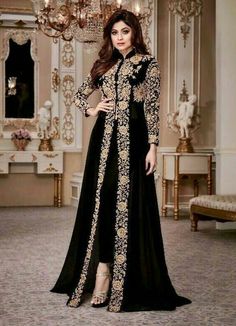 Floral Anarkali, Shamita Shetty, Indian Gowns, Party Wear Indian Dresses, فستان سهرة, Dress Indian Style, Indian Fashion Dresses, Salwar Suit