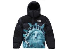 Face Statue, North Face Brand, Mountain Jacket, Black And White Tees, North Face Jacket, Black Media, Puma Jacket, Statue Of Liberty, Outerwear Jackets