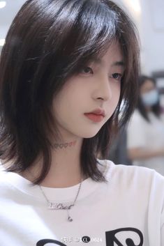 Mullet Haircut Woman, Justina Xie, Ulzzang Short Hair, Short Hair Tomboy, Asian Short Hair, Shot Hair Styles, Hair Haircuts, Haircuts Straight Hair, Hair Stylist Life