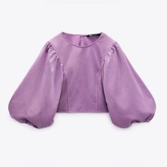 Super Cute Cropped Balloon Sleeve. 18” Armpit To Armpit New With Tags Pleated Crop Top, Lilac Blouse, Puffy Sleeve Top, Lace Knit Top, Tropical Print Shirt, Ruffle Collar Blouse, Volume Sleeves, Zara Shirt, Black Ruffle