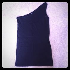 Victoria's Secret Moda International Brand. Black, Size Small. One Strap Tank Top. Never Worn But No Tags! Bought Online So It Came In Plastic, Without Tags. Victoria's Secret Stretch Tops For Night Out, Victoria's Secret Tops For Summer Night Out, Chic Victoria's Secret Tops For Night Out, Fitted Black Victoria's Secret Top, Victoria's Secret Black Sleeveless Top, Victoria's Secret Black Tops For Spring, Victoria's Secret Black Top For Night Out, Strap Tank Top, Tank Top Straps