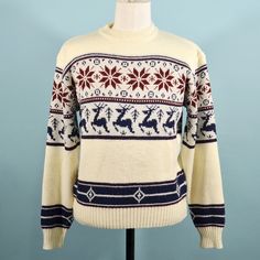 "Vintage novelty pullover sweater with deer & snowflakes. Nordic, Scandinavian style. Ski sweater style. Pullover, crew neckline. Soft Acrylic space-dyed knit. LABEL: Youngbloods, Made in Taiwan ROC. SIZE: Marked M *Refer to measurements for an accurate fit. Sizing given is approximate. Shoulder 19\" Underarm: 42\" Sleeve - Shoulder seam to cuff: 24 1/2\" Length: 23\" Mannequin measurements: Shoulder: 17\", Pits: 38 ½\", Waist: 32 ½\" CONDITION: Very good, clean, and ready to wear. Wear cons Scandinavian Sweater, Nordic Scandinavian Style, Christmas Sweater Outfits, Novelty Sweater, Nordic Scandinavian, Pullover Sweater Men, Ski Sweater, Jacquard Sweater, Sweater Style