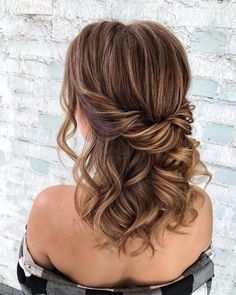 39 Gorgeous Half Up Half Down Hairstyles , braid half up half down hairstyles , partial updo hairstyle ,bridal hair ,boho hairstyle #hair #hairstyles #braids #halfuphalfdown #braidhair Partial Updo, Hair Half Up Half Down, Wedding Hair Half, Boho Hairstyle, Mother Of The Bride Hair, Hair Half Up, Bridesmaid Hairstyles Half Up Half Down, Half Up Half Down Hairstyles, Up Dos For Medium Hair