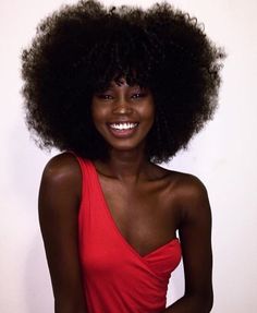 Follow FOSTERGINGER@ PINTEREST for more pins like this. NO PIN LIMITS. Thanks to my 22,000 Followers. Follow me on INSTAGRAM @ ART_TEXAS Dark Skin Beauty, Dark Skin Women, Natural Hair Journey, Hair Journey, Afro Hairstyles, Big Hair, Brown Skin