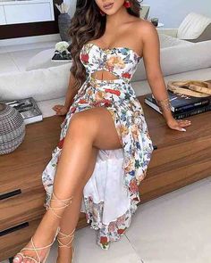 White Off Shoulder Dress, Midi Dress Formal, Off Shoulder Dresses, Floral Butterfly, Floral Dresses Long, Beach Wear Dresses, Necklines For Dresses, Trend Fashion, White Midi Dress