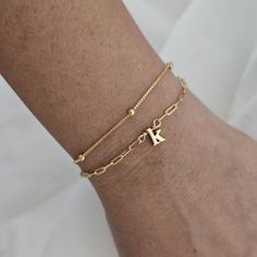 Custom Bracelet Set Initial Bracelet Set Tiny Paperclip - Etsy Dainty Bracelets Gold Delicate Jewelry, Gold Initial Bracelet, Dainty Charm Bracelet, Bracelet Ideas Gold, Daily Wear Bracelet, Bracelets Sets, Delicate Gold Bracelet, Initial Bracelet Gold, Paperclip Bracelet