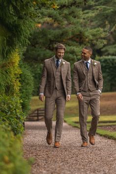 Classic style is what this Albert Brown Tweed trousers is all about. You can never go wrong with a classic brown tweed, and this one has an extra dimension with the gorgeous check running through it. Material: 90% Polyester 10% Wool.Style: Slim FitCare: Dry Clean Only Swatches: A fabric swatch is available for this colour. We recommend getting a swatch initially where possible to check the colour before ordering. Swatch code: sw48261 Order a swatch here Check Suits For Men, Harris Tweed Suit, Tweed Groom, Brown Tweed Jacket, Mens Tweed Suit, Tweed Run