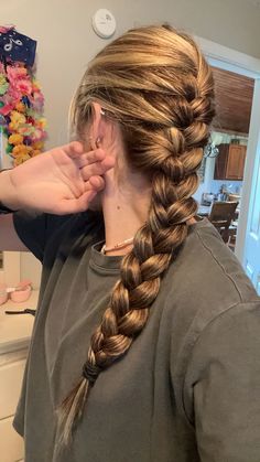 Abby Anderson, Long Hair Hairstyles, Hair Tips Video, French Braid, Hair Tips, Hair Hairstyles