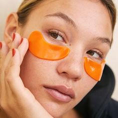 Hydrate The Skin Under Your Eyes With These Single-Use Eye Masks. These Have A Jelly-Like Texture That Feels So Soothing On Your Skin And Really Revitalizes Your Eyes In Just A Matter Of Minutes. Pop Them Into The Fridge For A De-Puffing Bonus. Additional Info Key Ingredients: Pumpkin Extract, Red Algae, Sodium Hyaluronate, Ronjac Root Includes: 5 Sets Of Eye Masks Additional Info: Vegan Pumpkin Extract, Lip Patch, The Organic Pharmacy, Revlon Super Lustrous, Red Algae, Reduce Dark Circles, Eye Patches, Sodium Hyaluronate, Cream Lipstick