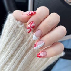 Christmas Nail Designs Easy, Christmas Nails Diy, Hot Nail Designs, Almond Nail Art