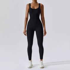 Experience ultimate comfort and flexibility with our Women's Yoga Wear Bodysuit, designed for active lifestyles. This bodysuit combines breathable fabric with a form-fitting silhouette, perfect for yoga and other workouts. Embrace unrestricted movement and support during your practice or everyday activities. Yoga Jumpsuit, Yoga Posen, Yoga Suit, Pose Yoga, Workout Sets, Yoga Set, Yoga Shorts, Slim Waist, Yoga Women