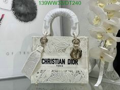 Size: 24cm*20cm*11cm It comes with Dust box, Care manual, Tag, and Paper bag. Designer Medium Box Bag With Top Carry Handle, Designer Medium Box Bag For Daily Use, Designer Medium Box Bag With Detachable Handle, High-end White Box Bag For Gifts, Designer White Satchel As Gift, White Satchel With Dust Bag As Gift, White Double Handle Box Bag For Gift, White Double Handle Box Bag Gift, Designer White Bags For Gifts