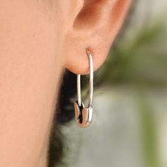 Cool trendy safety pin earrings. Made of solid sterling silver. The price is for a pair of earrings. Metal: Solid sterling silver Size: 24x10mm ✈ Free Shipping (USPS) 🎁 Free Gift Box ↻ 60 Days Return ⌛ 24 Handling Time ** GET 15% OFF COUPON ** Visit 👉 boho-magic.com/join Join and get coupons, exclusive offers, updates, and more surprises! ** ALSO IN OUR SHOP ** Shop▸ https://etsy.me/2rT0tbC Most Loved▸ https://etsy.me/2AcpzH2 Spinners▸ https://etsy.me/2Sm2UiL Moonstone▸ https://etsy.me/2rS7HwH Edgy Earrings, Silver Turquoise Earrings, Punk Earrings, Pin Earrings, Safety Pin Earrings, Moonstone Ring Sterling Silver, Open Hoop Earrings, Earring Trends, Sterling Silver Drop Earrings