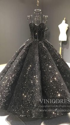 Debut Gowns, Sequin Ball Gown, Wedding Dress Black, Haute Couture Paris, Robes D'occasion, Formal Occasion Dress, Prom Dresses Gowns, Oscar Dresses