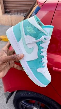 Sneakers Fashion Women's Nike, Summer Jordans, Cute Air Jordans, Sneakers Fashion Jordan, Dream Shoes Jordans, Baddie Shoes Sneakers, Tenis Nike Jordan, Dunks Shoes, Cute Jordans