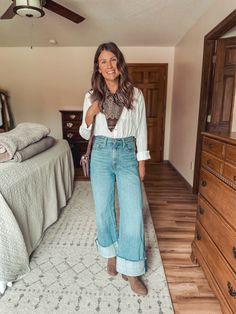 Five Ways to Wear Wide Leg Jeans for Fall and Winter – Marissa Wears an Outfit Cropped Wide Leg Jeans Outfit Winter, Wide Leg Jeans For Fall, White Wide Leg Jeans Outfit, White Button Up Outfit, Wide Leg Jean Outfits, Wide Leg Jeans Winter, Minimalist Fall Outfit, Style Silk Scarf, Button Up Outfit