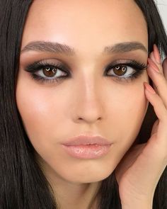 Wedding Dark Makeup, Soft Dark Glam Makeup, Soft Brown Smokey Eye Bridal, Dark Glam Wedding Makeup, Dark Wedding Make Up, Cool Smokey Eye, Smokey Soft Glam, Dark Eyes Makeup Look, Soft Smokey Makeup