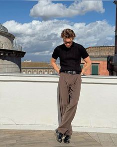 Baggy Old Money Outfits Men, Casual 90s Outfits Men, Classy Boy Outfits, Magnus Ronning, Vintage Outfits 90s Retro Men, Elegant Classy Outfits Men, Vintage Outfits Men Classy, Baggy Suit, Casual Aesthetics