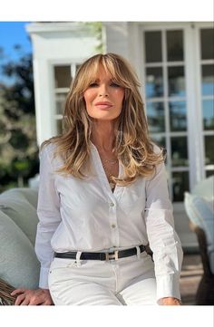 21 BEAUTIFUL BANGS HAIRSTYLES IDEAS FOR WOMEN OVER 60 - valemoods Oprah Jeans, Bangs Hairstyles Ideas, Jacqueline Smith, Eating Junk Food, Funny Tiktoks, Bangs Hairstyles, Fashion For Petite Women, Bangs With Medium Hair, Jaclyn Smith