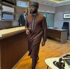 Stunning and Unique Senators Styles for Men. Aso Ebi Styles