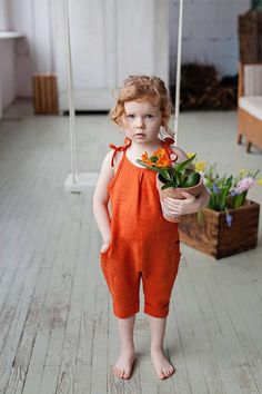 Washed linen girls jumpsuits for simple and casual look. ♥ DESCRIPTION: - made from Oeko-Tex certified 100 % European linen fabric which guarantees you that it meets human - ecological requirements. The linen fabric is of medium weight (185 g). - color in the picture - Rust. Please Orange Romper, Jumpsuit Vintage, Baby Mode, Vintage Jumpsuit, Summer Baby Clothes, Rompers For Kids, Clothes Pictures, Girls Summer Outfits