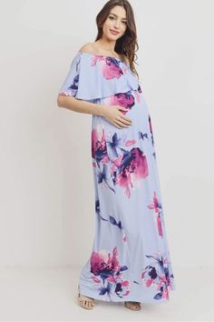 The best maternity dresses for summer for your parties or just hanging with the family. Scroll to the end to see the simple hack to set you apart and make you look amazing! Postpartum Dress, Maternity Gowns Formal, Ocean Blue Background, Event Photoshoot, Breastfeeding Fashion, Summer Maternity, Summer Pregnancy