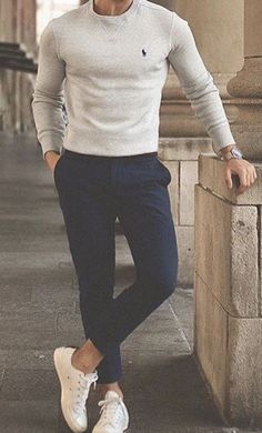 Male Attention, Guy Styles, Model Jeans, Polo Fashion, Mens Business Casual Outfits, Formal Men Outfit, Style Tshirt