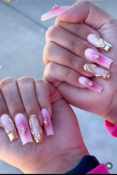 Cute Acrylic Nail Designs Long Square, Gel Inspo Nails, 2024 Acrylic Nails, Acrylic Nails 2024, Nails Inspo 2024, Acrylic Nails Coffin Ideas, Summer Nail Sets, Feminine Nail Designs, Nail Design Long