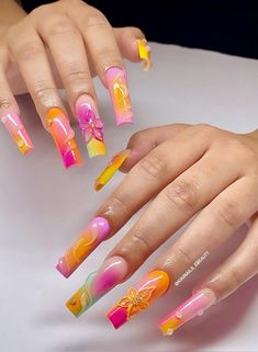 Hard Nails, Diy Acrylic Nails, Gel Nails Diy, Nail Art Gel, Brighter Days, Spring Nail Designs, Acrylic Nails Coffin Pink, Unique Acrylic Nails, Nails Summer