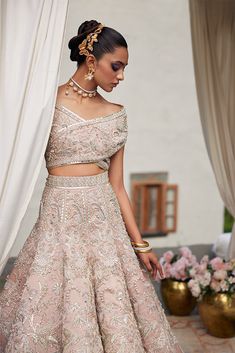 Premium Pakistani Bridal Dress in Choli Lehenga Style Indian Engagement Outfit For Bride, Engagement Dress For Bride Indian, Lehenga Outfits, Indian Wedding Reception Outfits, Lehenga Choli Latest, Pakistani Bridal Lehenga, Latest Bridal Lehenga Designs, Lehenga Dress, Pakistani Bridal Dress