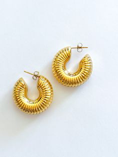 Gold plated Textured Gold-plated Hoop Earrings, Textured Gold Plated Hoop Earrings, Modern Textured Gold Hoop Earrings, Chic Textured Gold Earrings, Chic Textured Metal Earrings, Lavender Brown, Midi Dress Formal, Denim Day, Stand Out From The Crowd