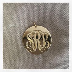 14kt Gold Disc Pendant Necklace 23mm Diamond Leaf Ring, Custom Signet Ring, Bohemian Outdoor, New Bride, Monogram Pendant, Halo Necklace, Platinum Wedding Band, Platinum Wedding, Gold Disc