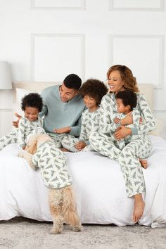 Perfect matching look during the holidays, the first choose for Christmas Festive, Holiday. With a wide range of sizes, you can get a super comfy matching pajama set for everyone in your family. Now the whole family can stay warm in winter and cold weather. Unique pajamas make a great Christmas gift for men, women, boys, and girls of all ages. Give a matching set to your family friends or an individual set to your son or daughter! Material: Cotton+Polyester Color: Grey Green (As Picture) Adult Shirt: relaxed unisex fit crewneck with cuffed sleeve and hem. Adult Pants: relaxed unisex fit with an elastic waist and cuffed hem. Family Matching Pajamas, Christmas Tree Print, Family Pajama Sets, Christmas Pajama Set, Matching Family Pajamas, Cocktail Attire, Swimming Outfit, Green Christmas Tree, Rhinestone Dress