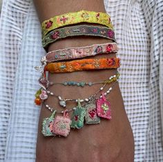 Rebecca Core, Embroidery Beading, Bracelet Charms, Dope Jewelry, 자수 디자인, Textile Jewelry, Funky Jewelry, Bijoux Diy, Fabric Jewelry