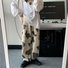 Harajuku Kawaii Fashion Cow Print Sweatpants SIZE INFO M - Waist 68cm/26.7", Length 92cm/36.2" L - Waist 72cm/28.3", Length 94cm/37" XL - Waist 76cm/29.9", Length 96cm/37.7" XXL - Waist 80cm/31.4", Length 98cm/38.5" NOTE: DUE TO VERY HIGH DEMAND, PLEASE ALLOW 12-20 DAYS FOR DELIVERY TO THE US, AND 20-45 DAYS TO THE REST OF THE WORLD. White Harajuku Cotton Pants, Harajuku Style Straight Leg Cotton Pants, White Cotton Harajuku Pants, White Harajuku Bottoms With Pockets, Harajuku Style Streetwear Pants For Fall, Harajuku Bottoms With Pockets For Fall, Harajuku Style Fall Bottoms With Pockets, Harajuku Cotton Pants For Winter, Harajuku Style Cotton Pants For Winter