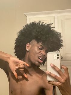 Men Microlocs, Afro With Undercut, Afro Mullet Black Man, Afro Mullet 4c Hair, Black Mullet Men, Mullet Black Man, Curly Afro Hairstyles Men, Poc Hairstyles Male, 4c Mullet