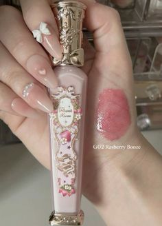 Pink Bombshell Aesthetic, Girly Makeup Products, Girly Wishlist, Flower Knows Makeup, Makeup For Girls, Strawberry Rococo, Pink Skincare, Glitter Lip